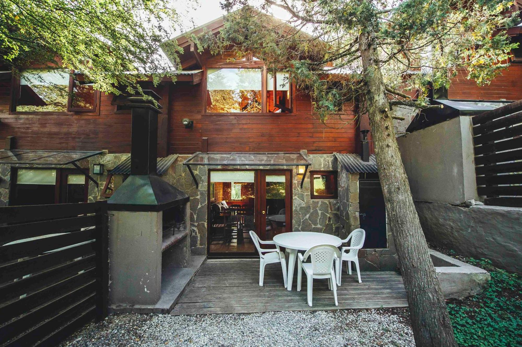 Arbolar, Casas De Montana- Piscina Climatizada Aparthotel Villa La Angostura Luaran gambar