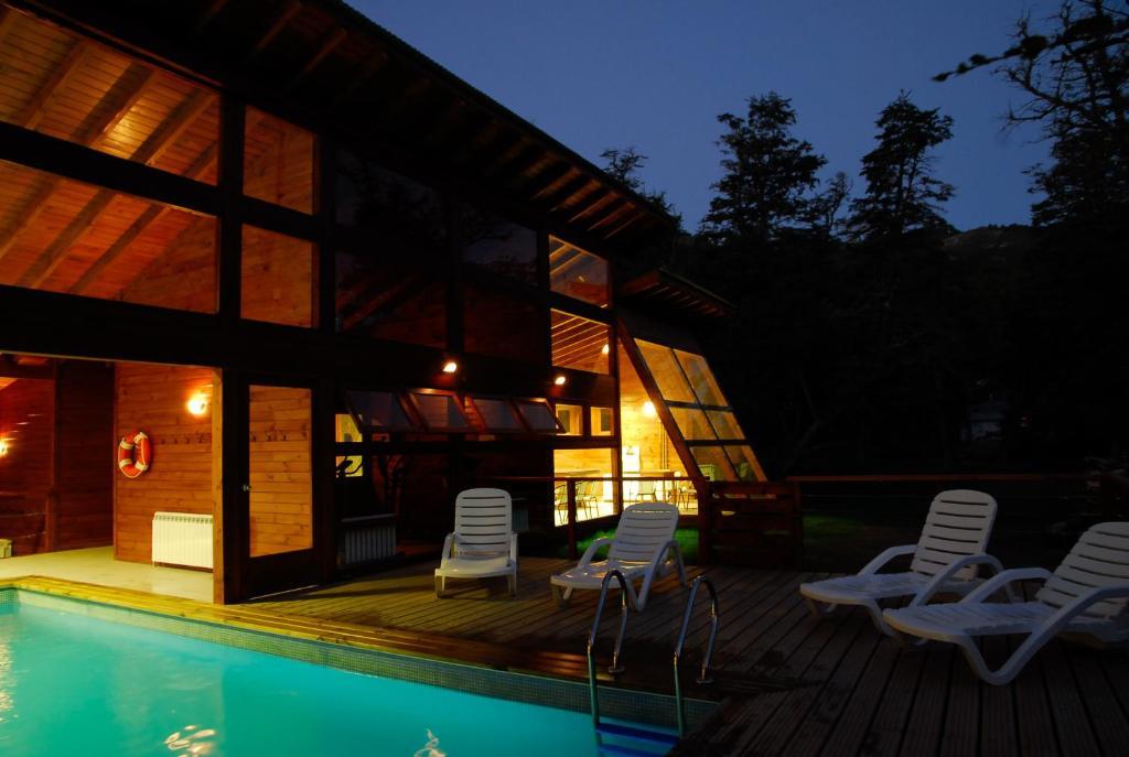 Arbolar, Casas De Montana- Piscina Climatizada Aparthotel Villa La Angostura Luaran gambar