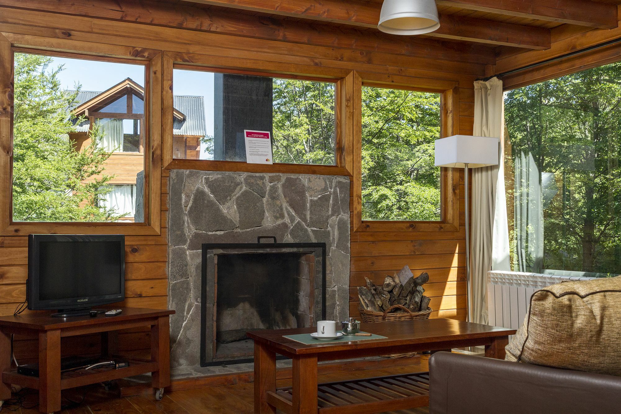 Arbolar, Casas De Montana- Piscina Climatizada Aparthotel Villa La Angostura Luaran gambar